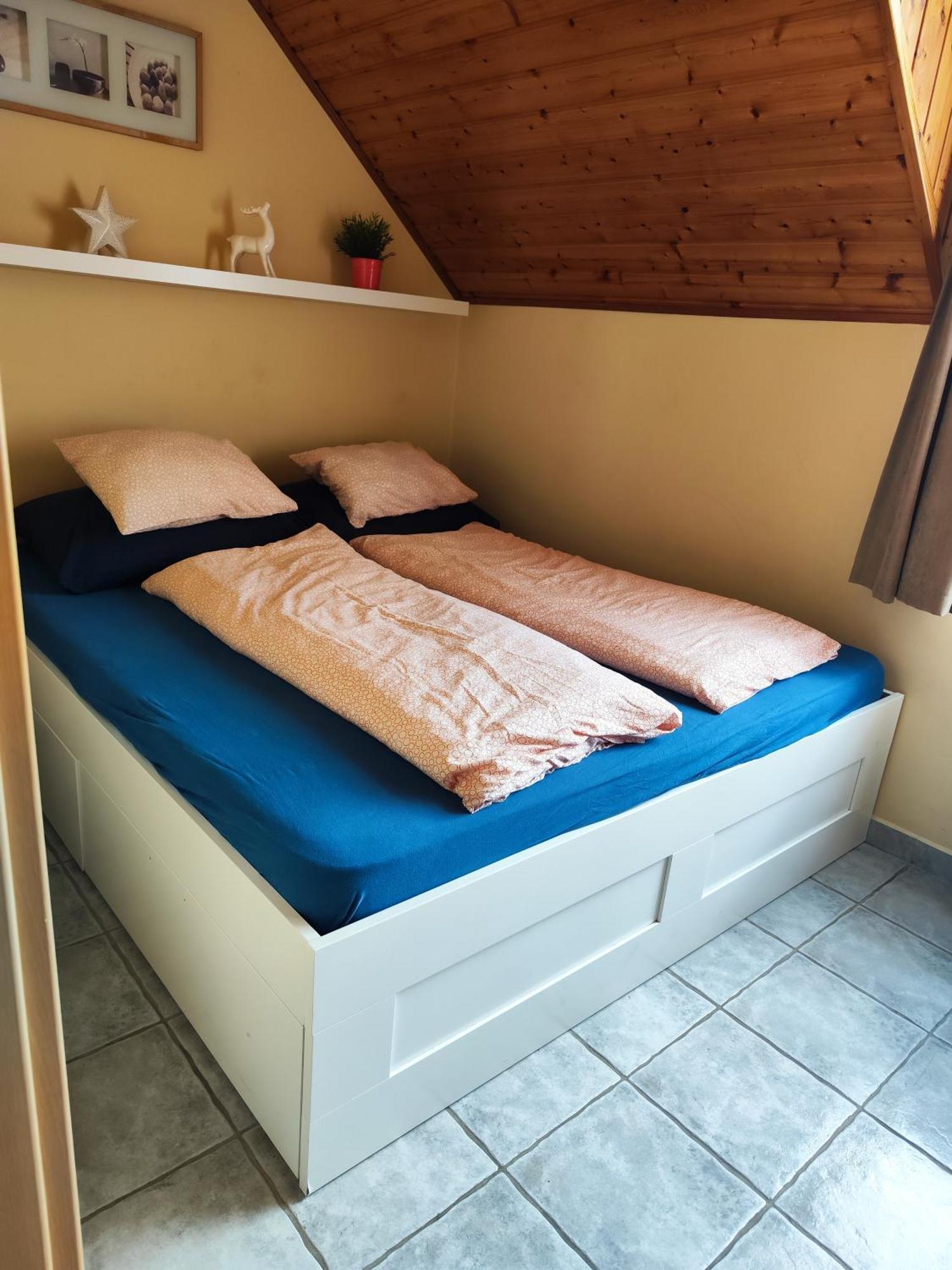 Szigeti Apartmanhaz Pecs Ngoại thất bức ảnh
